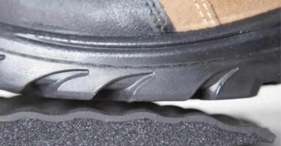Industrial Anti-Fatigue Mats - CLEAN - Case Study