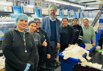 Slough MP Tan Dhesi gains insight into the commercial laundry industry, a silent powerhouse of the UK economy - News - CLEAN Services